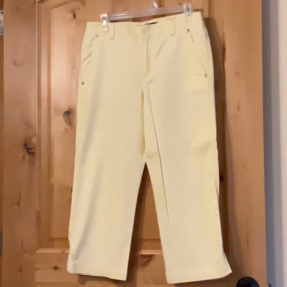 Gloria  Vanderbilt ladies crop pants size 8 excellent condition